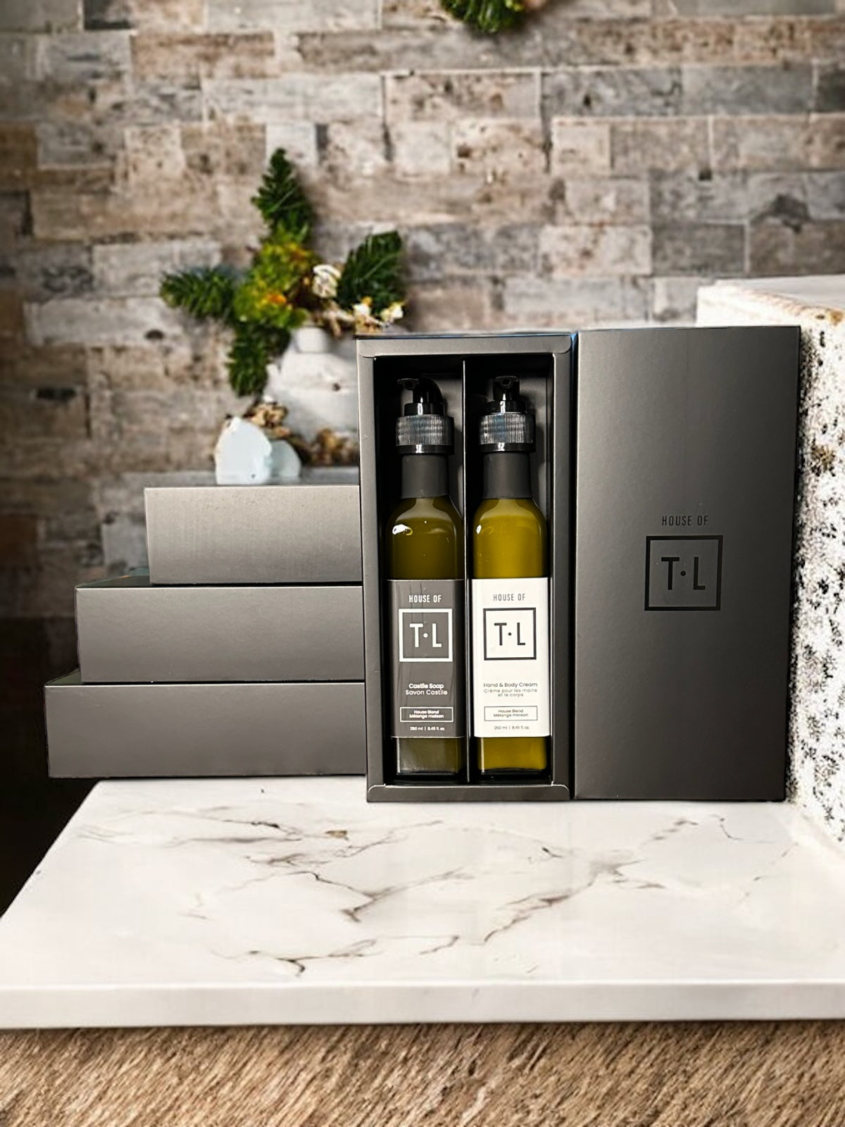 THE CHRISTMAS MIRACLE